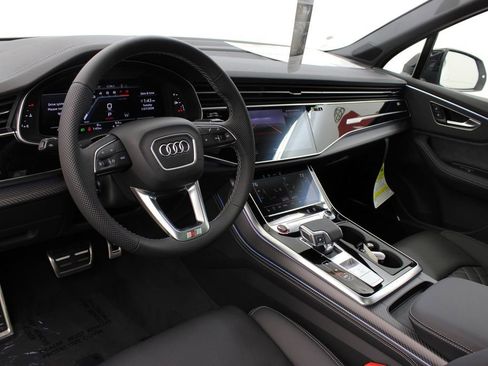 New 2026 Audi SQ7 Premium Plus image 15