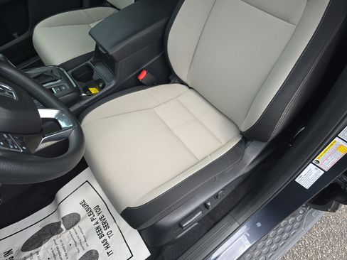 Used 2024 Honda CR-V EX image 14