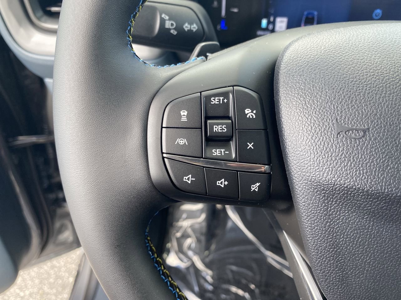 New 2026 Ford Maverick Lobo AWD/4WD image 31