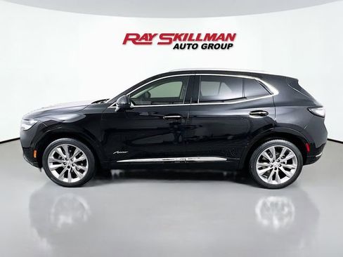 Used 2022 Buick Envision Avenir w/ Technology Package II image 4