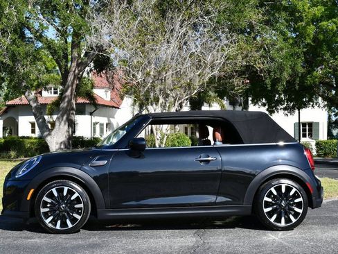 Used 2024 MINI Cooper S w/ Signature Upholstery Package FWD image 31