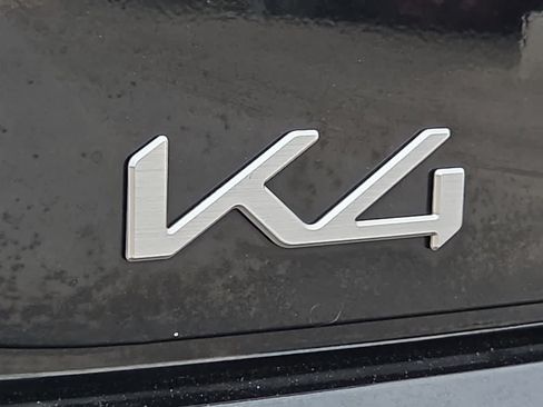 Used 2025 Kia K4 FWD image 11