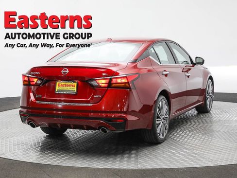 Used 2023 Nissan Altima 2.5 SL image 5