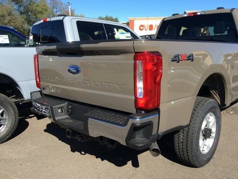 New 2026 Ford F350 XLT image 23