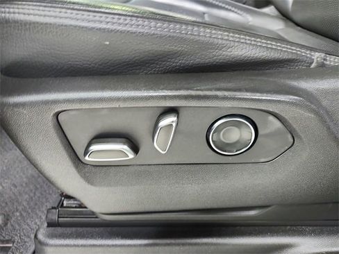 Used 2021 GMC Yukon XL Denali image 20