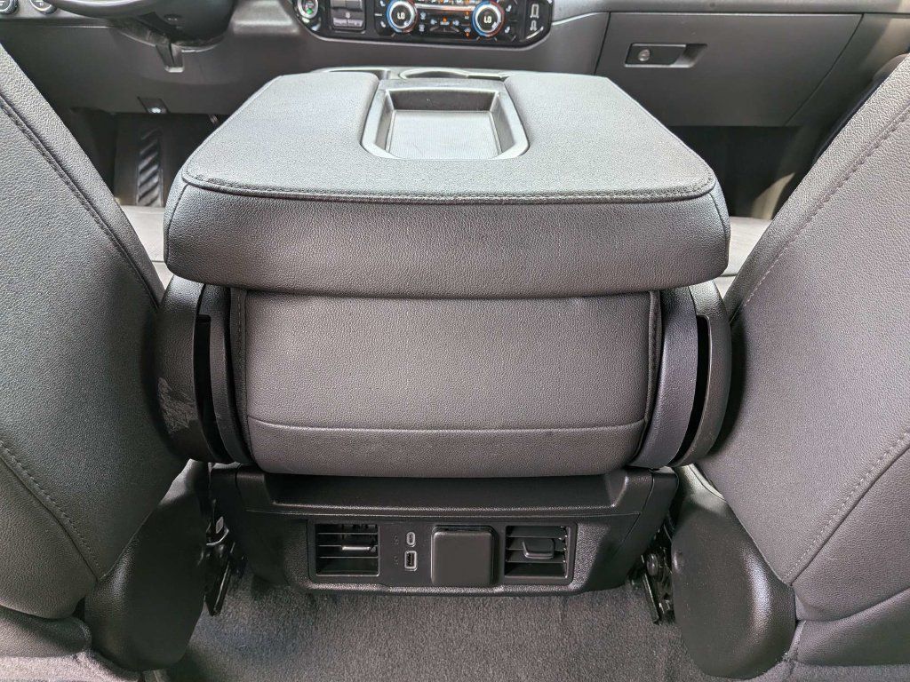 Used 2025 GMC Sierra 1500 SLT RWD image 21