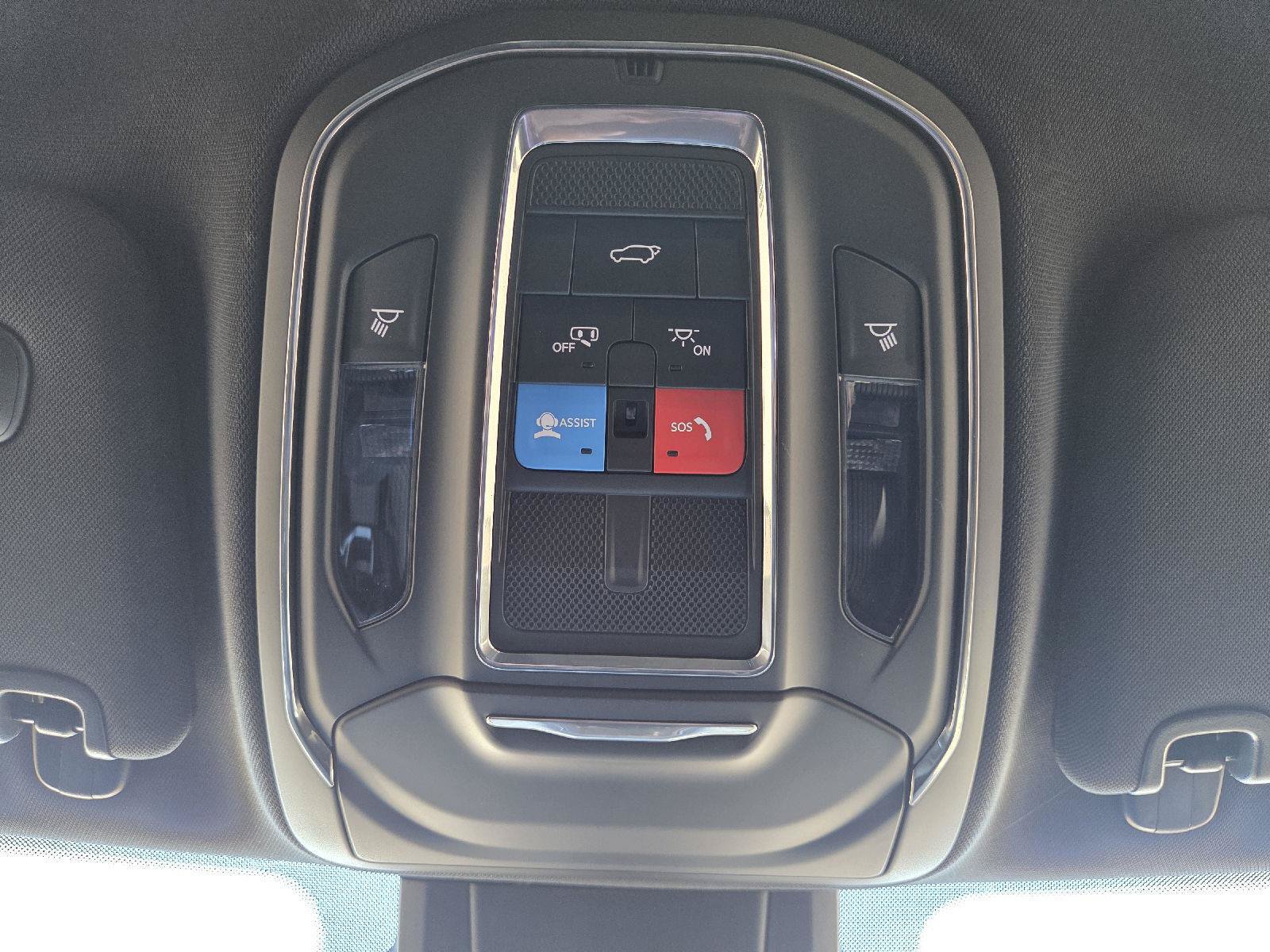 Used 2026 Jeep Cherokee Limited AWD/4WD image 16