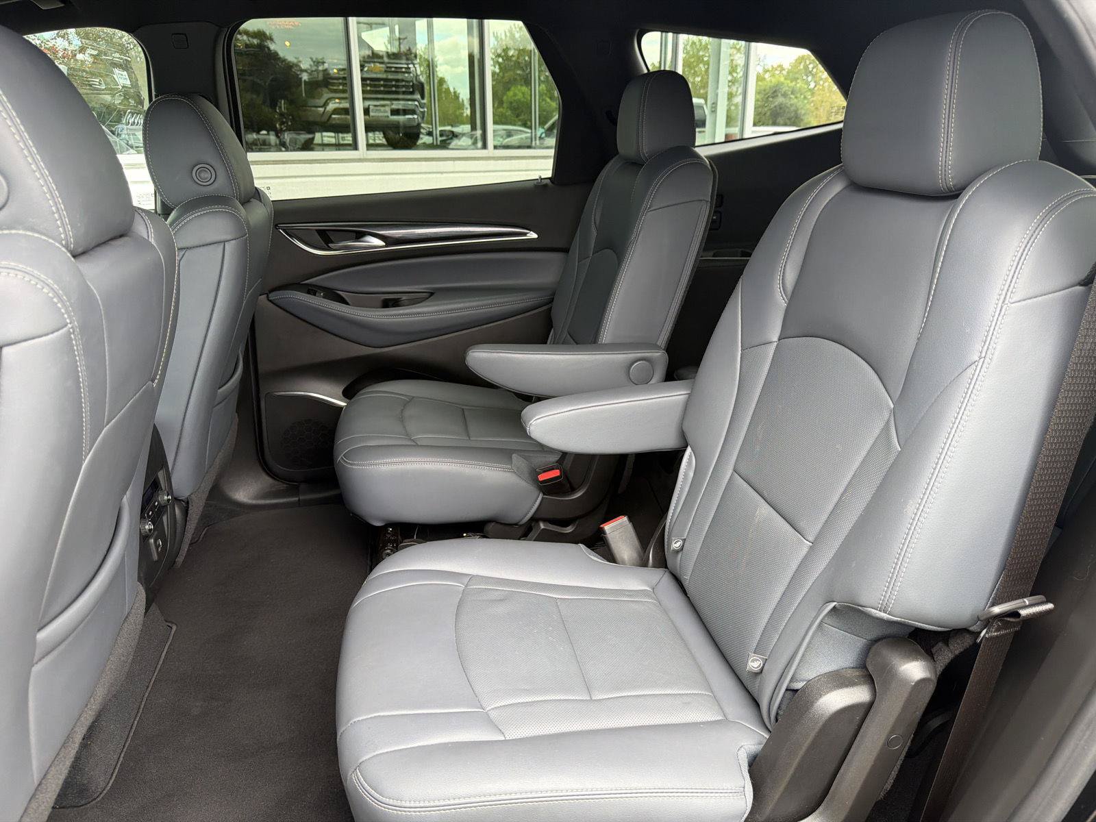 Used 2023 Buick Enclave Essence FWD image 35