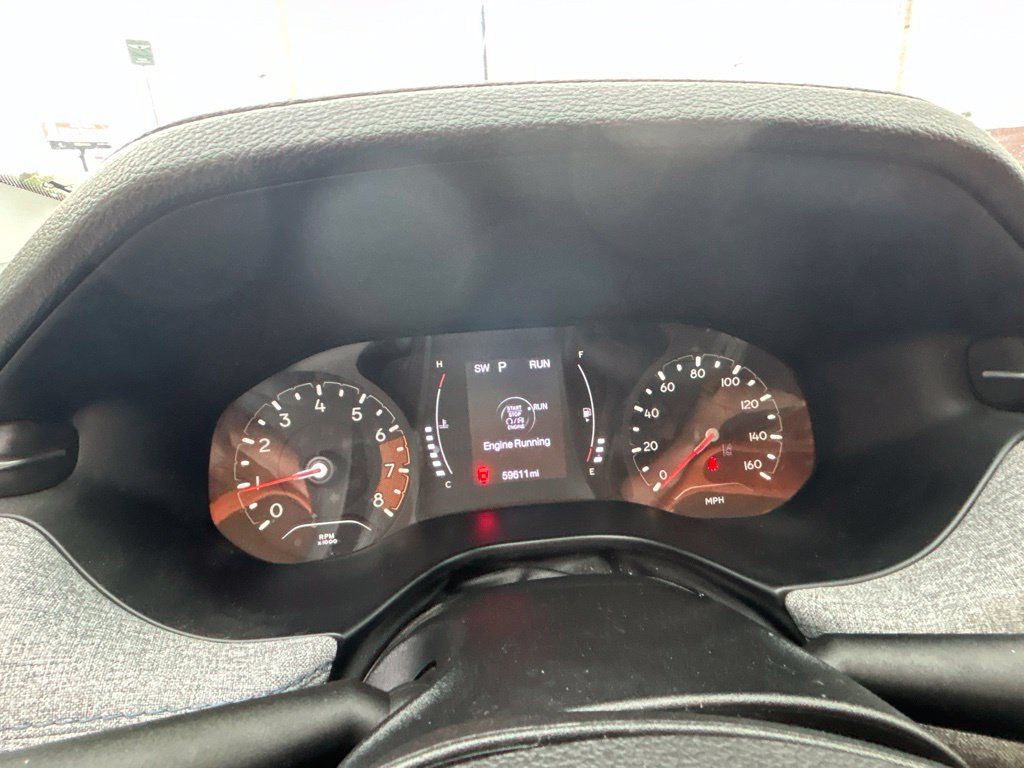 Used 2022 Jeep Compass Latitude w/ Sun and Sound Group FWD image 18