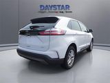 Used 2023 Ford Edge SEL image 4