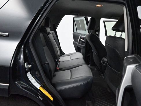 Used 2023 Toyota 4Runner SR5 Premium AWD/4WD image 35