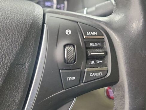 Used 2018 Acura TLX FWD image 27