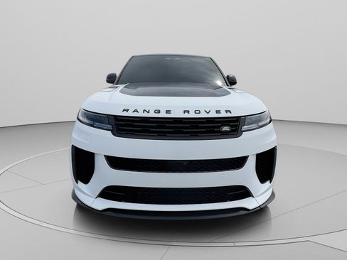 Used 2024 Land Rover Range Rover Sport AWD/4WD image 8