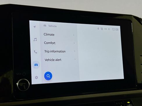 Used 2025 Toyota Camry SE w/ Convenience Package image 14