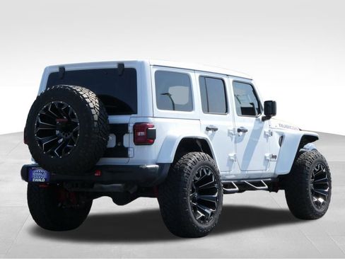 Used 2024 Jeep Wrangler Unlimited Rubicon w/ XTREMEE 35" Tire Package image 3
