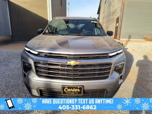 New 2026 Chevrolet Traverse LT w/ Sun and Wheel Package image 3