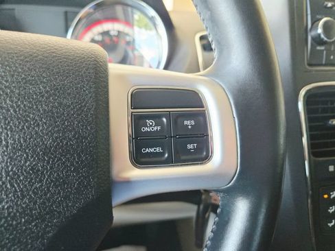 Used 2015 Dodge Grand Caravan SE w/ Quick Order Package 29E SE FWD image 20