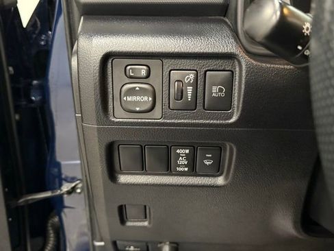 Used 2023 Toyota 4Runner TRD Off-Road Premium image 15