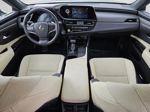 Used 2022 Lexus ES 300h w/ Premium Package FWD image 18
