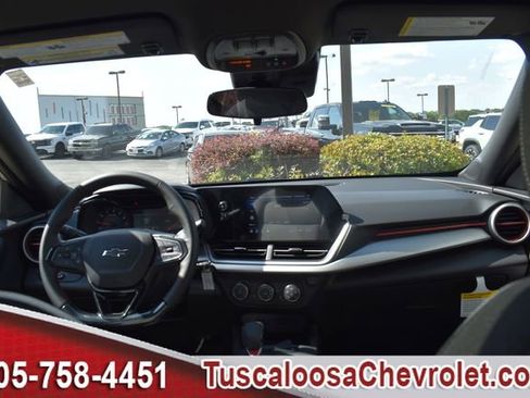New 2026 Chevrolet Trax RS FWD image 3