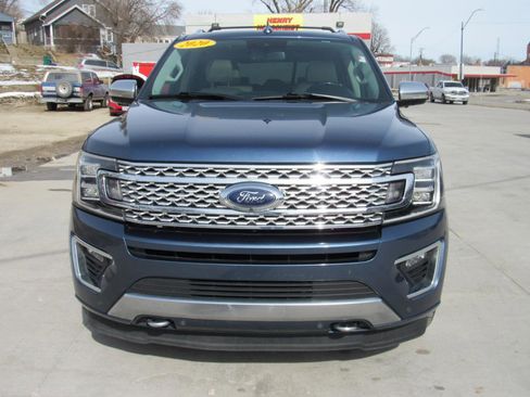 Used 2020 Ford Expedition Platinum image 2
