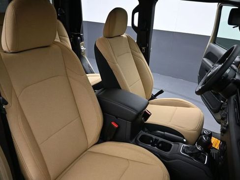 New 2026 Jeep Gladiator Willys AWD/4WD image 26