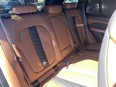 Used 2026 BMW X5 M Competition w/ Executive Package AWD/4WD image 9