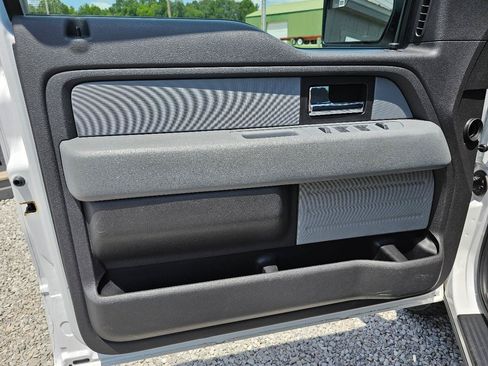 Used 2014 Ford F150 XL w/ Equipment Group 101A Mid RWD image 17