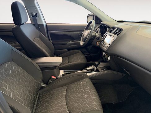 New 2025 Mitsubishi Outlander Sport ES image 15