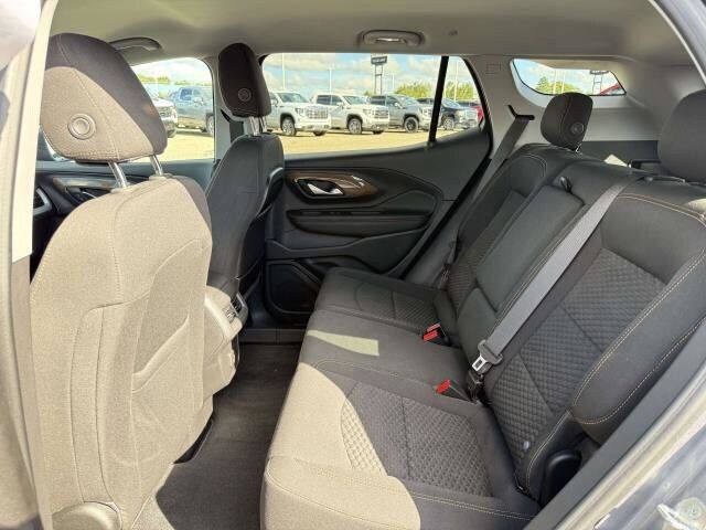 Used 2020 GMC Terrain SLE w/ Driver Convenience Package AWD/4WD image 13