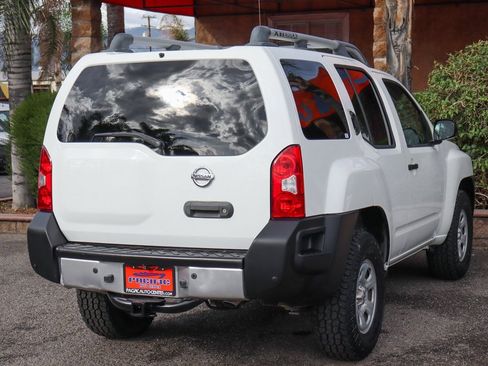 Used 2015 Nissan Xterra X image 9