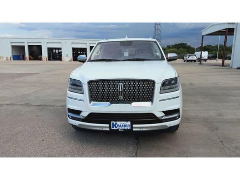Used 2020 Lincoln Navigator Black Label AWD/4WD image 3