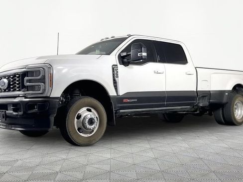 Used 2024 Ford F350 King Ranch AWD/4WD image 1