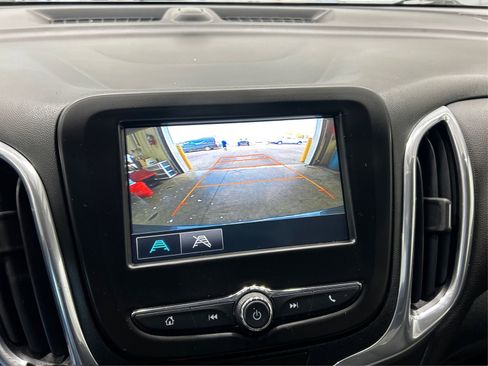 Used 2018 Chevrolet Equinox LT FWD image 25