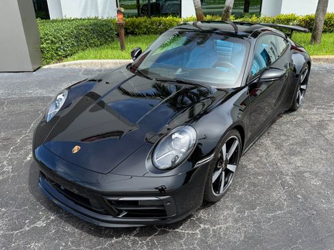 Used 2024 Porsche 911 Carrera S RWD image 6