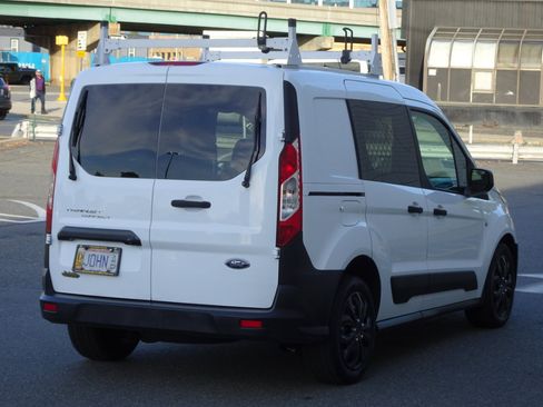 Used 2019 Ford Transit Connect XL image 7