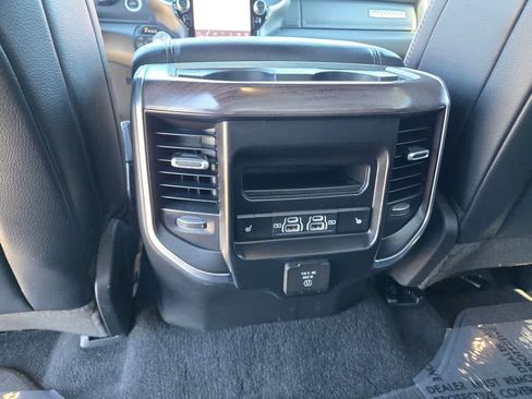 Used 2025 RAM 1500 Laramie AWD/4WD image 13
