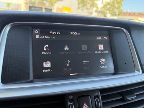 Used 2020 Kia Optima LX FWD image 37