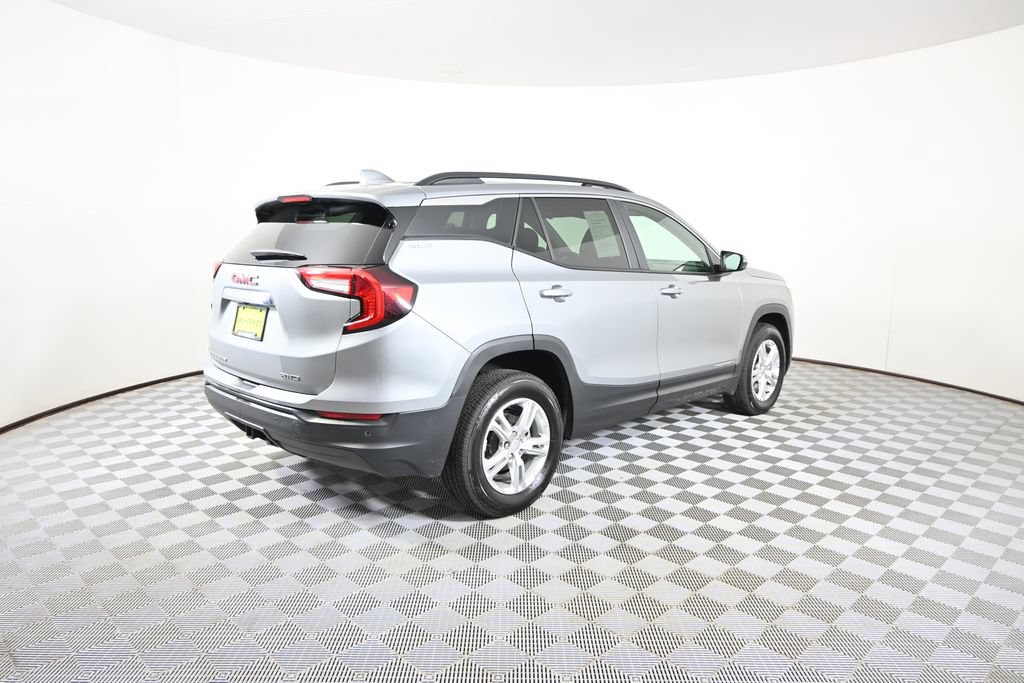 Used 2024 GMC Terrain SLE w/ Driver Convenience Package AWD/4WD image 6