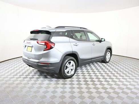 Used 2024 GMC Terrain SLE w/ Driver Convenience Package AWD/4WD image 6