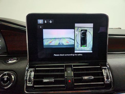 Used 2021 Lincoln Navigator L Reserve w/ Luxury Package image 21