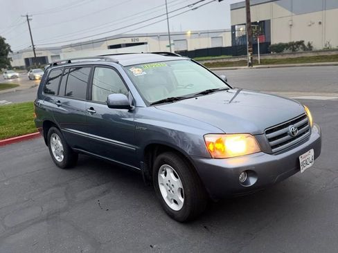 Used 2006 Toyota Highlander Sport image 1
