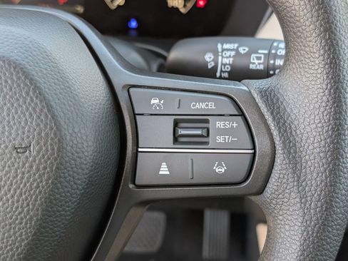 New 2026 Honda HR-V LX image 21