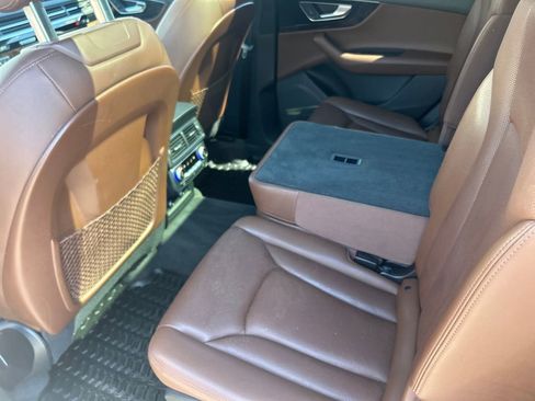 Used 2018 Audi Q7 3.0T Prestige AWD/4WD image 29
