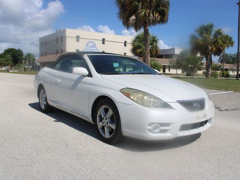 Used 2007 Toyota Solara SLE FWD image 32