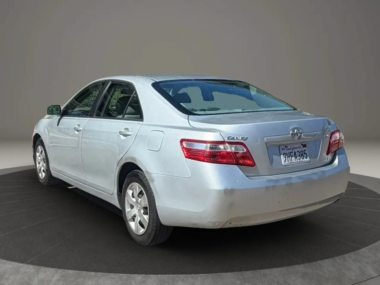 Used 2007 Toyota Camry LE FWD image 7