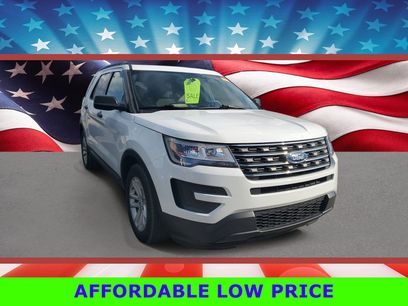 Used 2017 Ford Explorer FWD