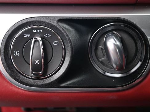 Certified 2025 Porsche 718 Cayman RWD image 23