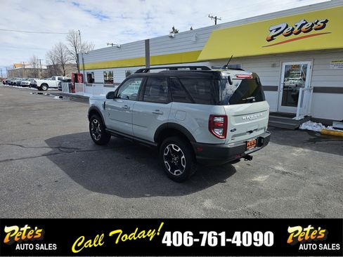 Used 2022 Ford Bronco Sport Outer Banks image 2