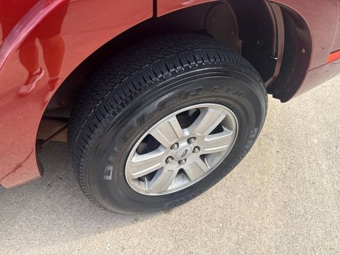 Used 2010 Ford Explorer XLT AWD/4WD image 9